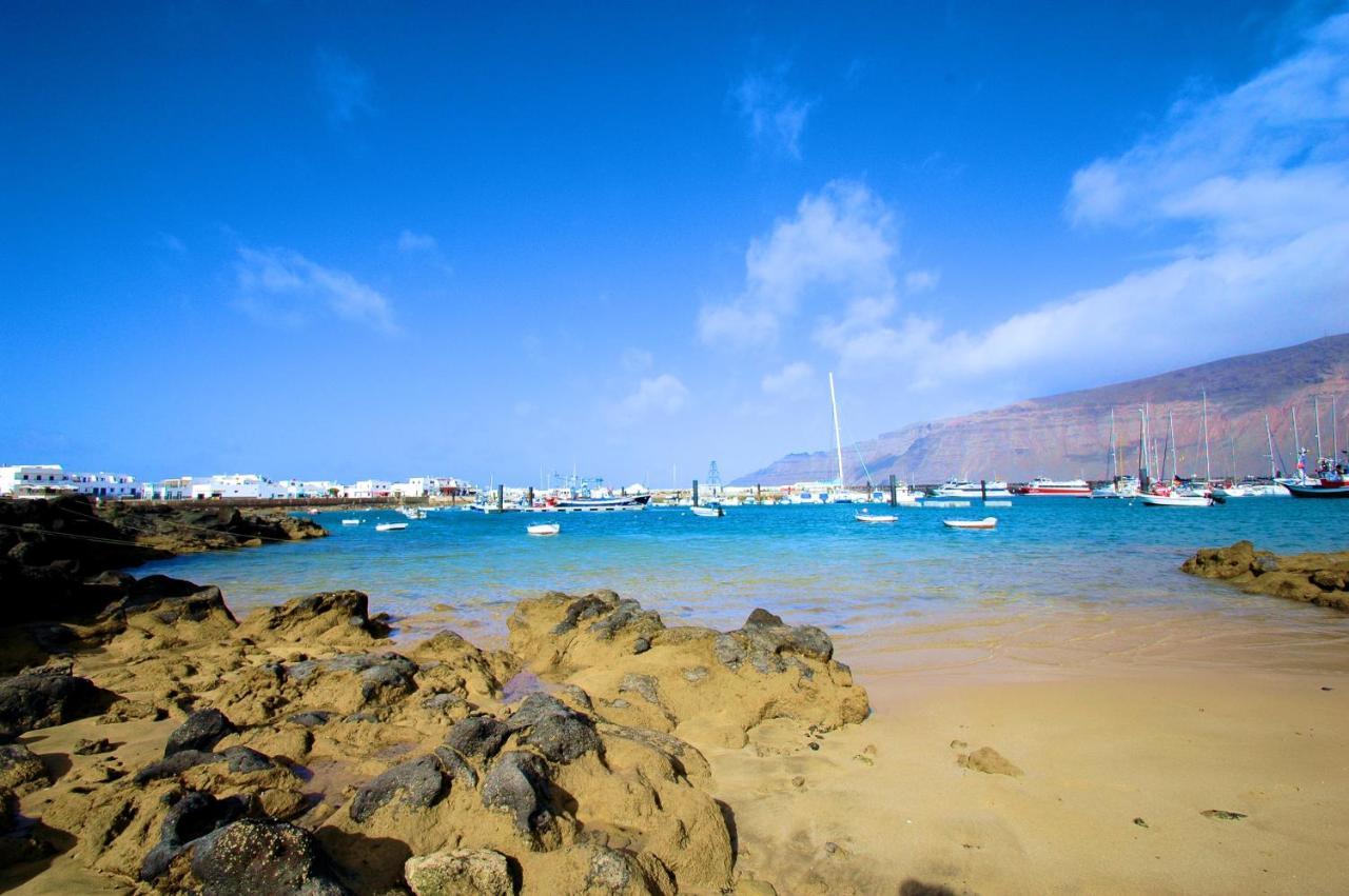 La Graciosa Camelia Beach Vistas Mar Caleta de Sebo Esterno foto